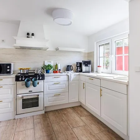 Vakantiehuis Goldene Zeit I Terasse I Parkplatz I 3 Sz I 2 Baeder I 2 Min Zum