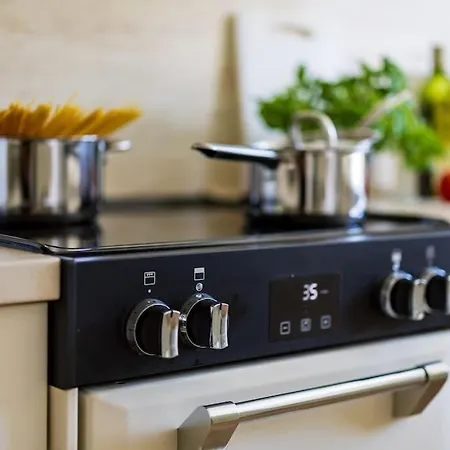 Goldene Zeit I Terasse I Parkplatz I 3 Sz I 2 Baeder I 2 Min Zum Vakantiehuis *