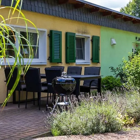 Vakantiehuis Goldene Zeit I Terasse I Parkplatz I 3 Sz I 2 Baeder I 2 Min Zum *