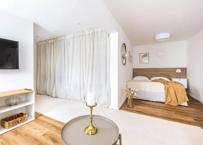 Goldene Zeit I Terasse I Parkplatz I 3 Sz I 2 Baeder I 2 Min Zum بيت للعطل يواخيمستال