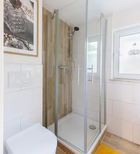 بيت للعطل Goldene Zeit I Terasse I Parkplatz I 3 Sz I 2 Baeder I 2 Min Zum *